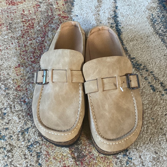 Women’s size 42 Tan leather mules, never worn - Picture 1 of 1